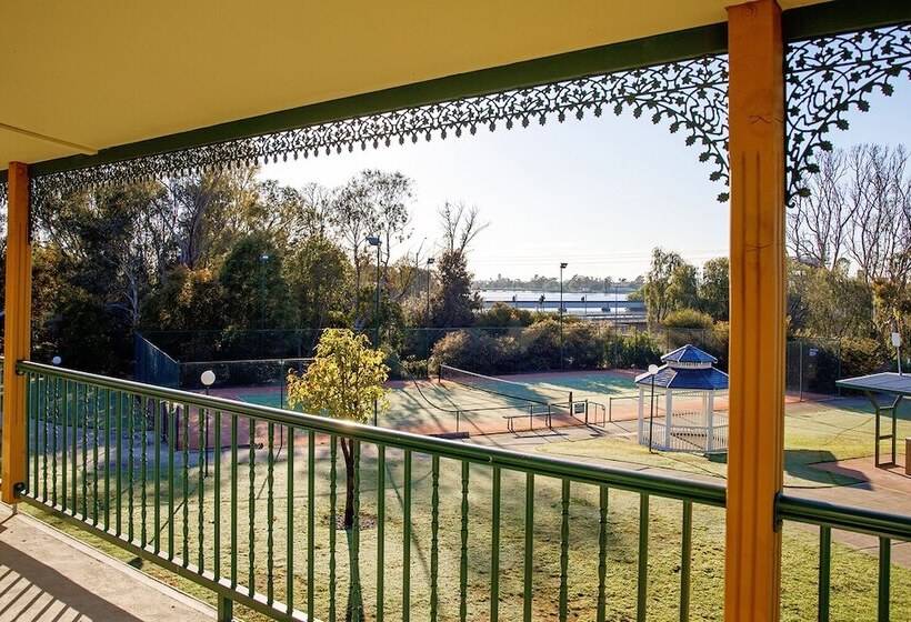 モーテル Yarrawonga Mulwala Golf Club Resort