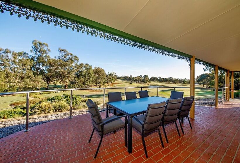 モーテル Yarrawonga Mulwala Golf Club Resort