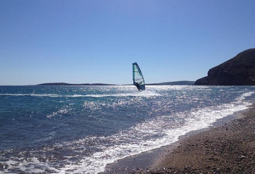 פנסיון Philoxenia Rooms