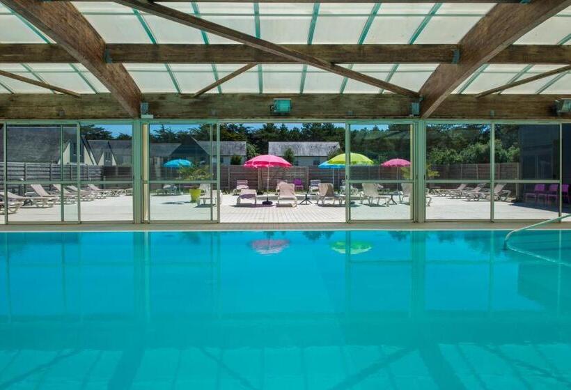 استراحتگاه Domaine De Port Aux Rocs