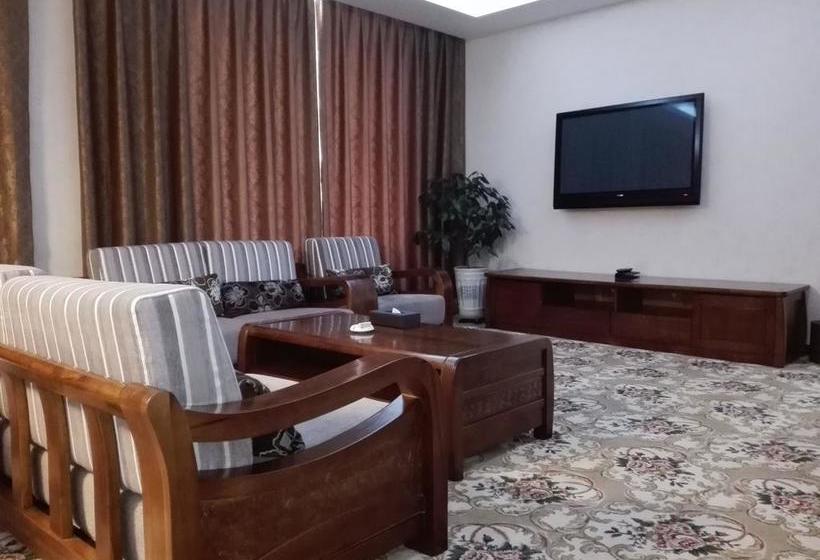 酒店 Jiuquan Longteng