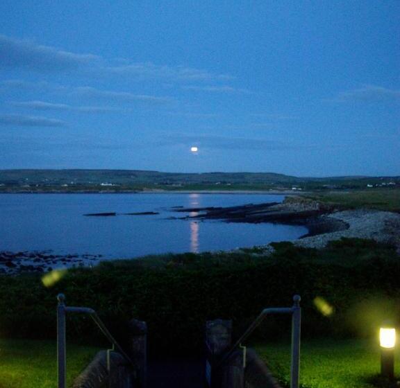 בית מלון כפרי Stella Maris Shore House