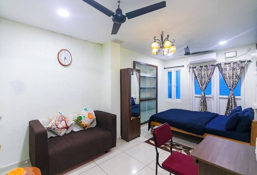 تختخواب و صبحانه Roscotel Bay Stays 2bhk Near White Town