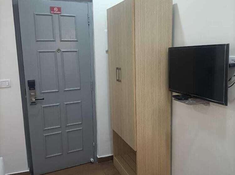 هتل Grace Residency