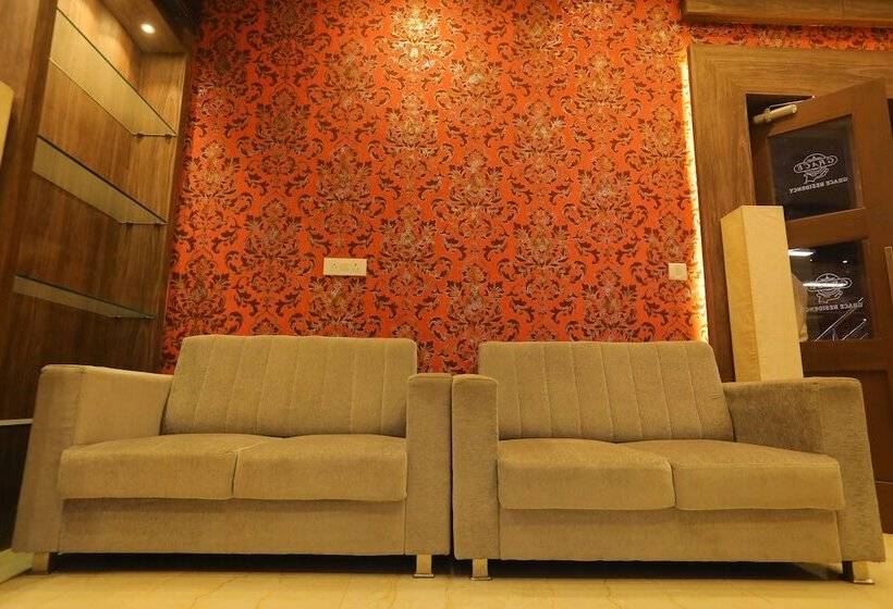 هتل Grace Residency