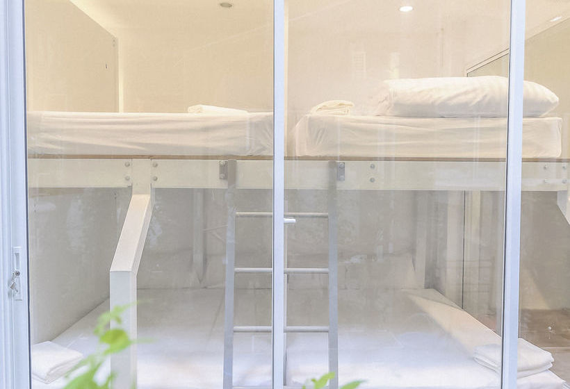 هاستل Glur Watergate Bangkok