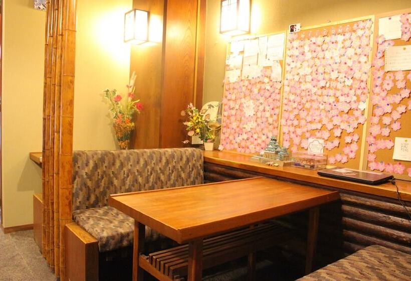 هاستل Osaka Guest House Sakura