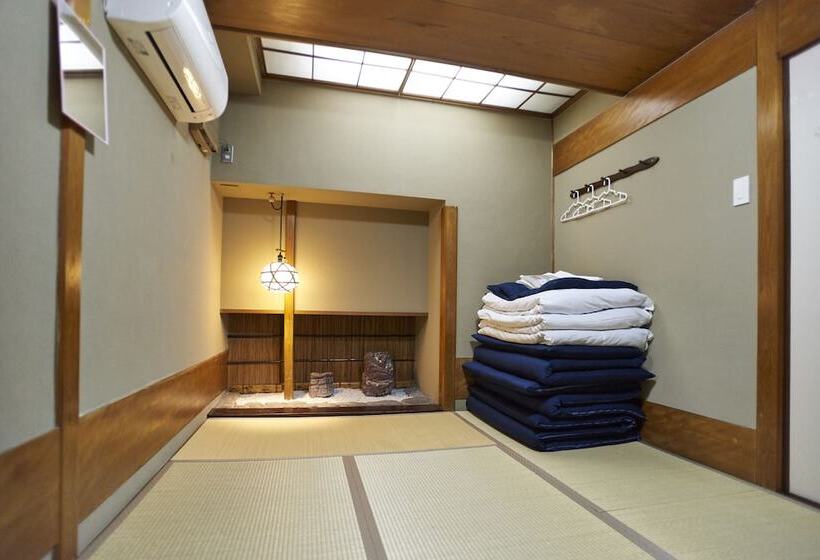 هاستل Osaka Guest House Sakura