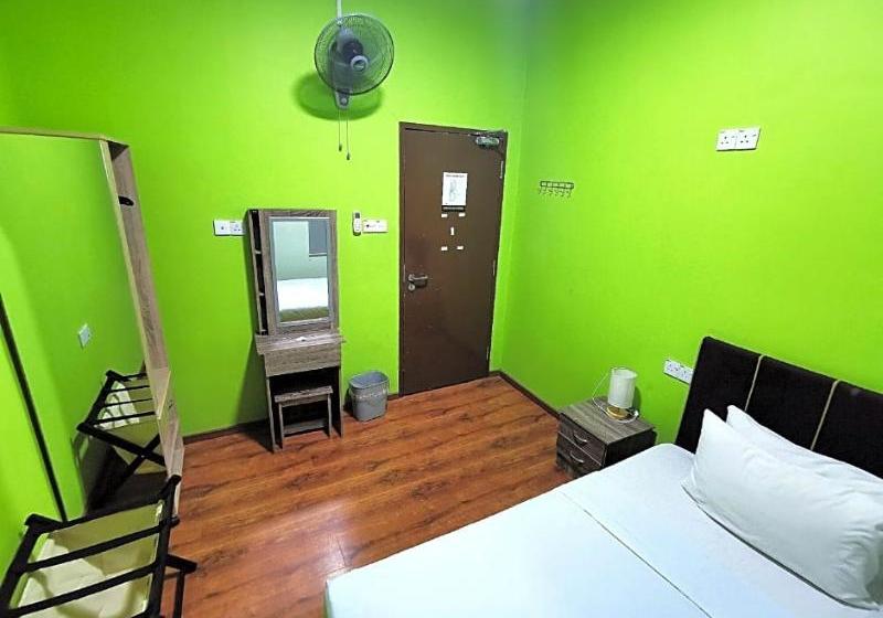 Fat Rhino Hostel