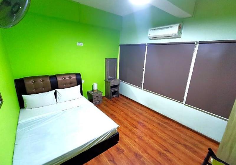 Fat Rhino Hostel