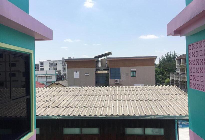 هتل Chor Chang House