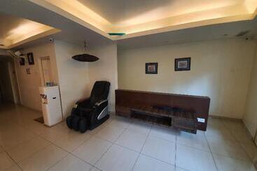 Fotos del hotel Spot On 90139  Galaxy:  7