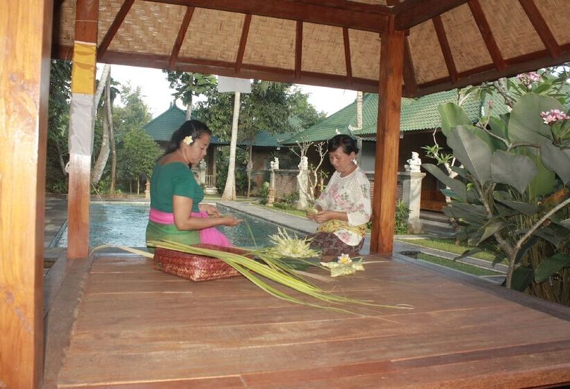 هتل Wana Ukir Ubud