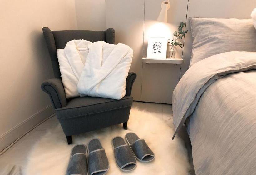 House In Hongdae 3