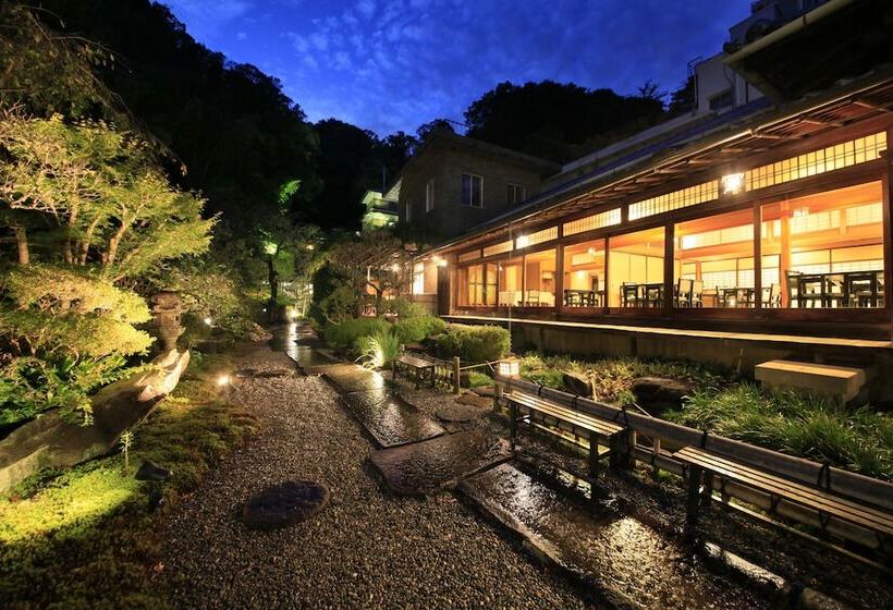 旅館 Konabesso