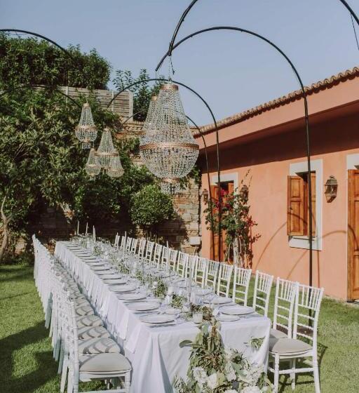 Villa Veneziano Suites & Villa