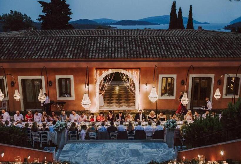 Villa Veneziano Suites & Villa