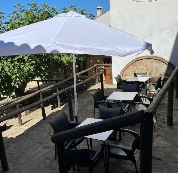 فندق صغير Hosteria La Higuera