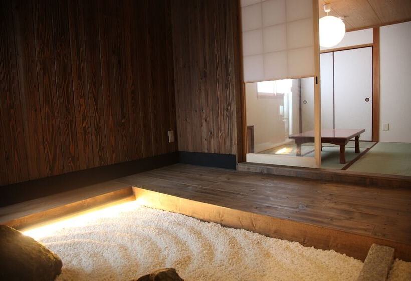 Guest House Makotoya