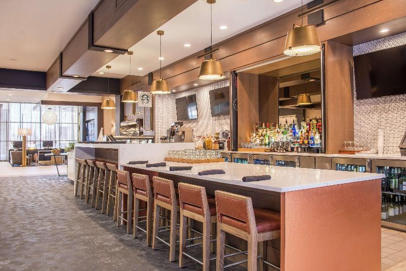בית מלון כפרי Doubletree By Hilton Lafayette East, In