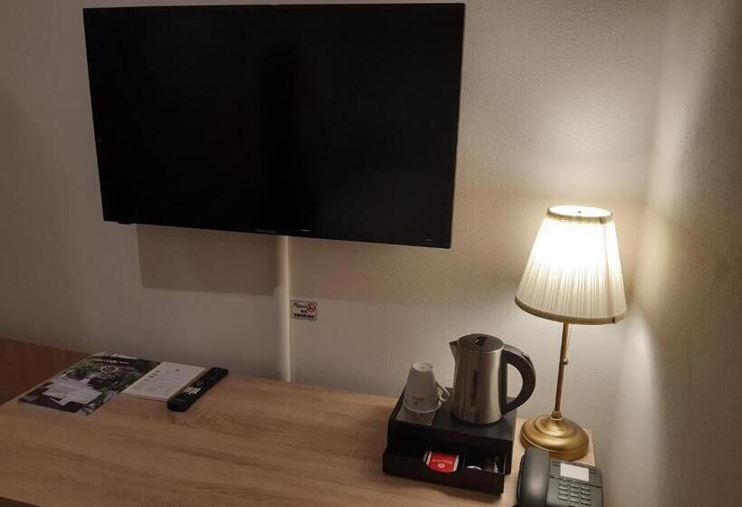 Fotos del hotel Garden Court:  19