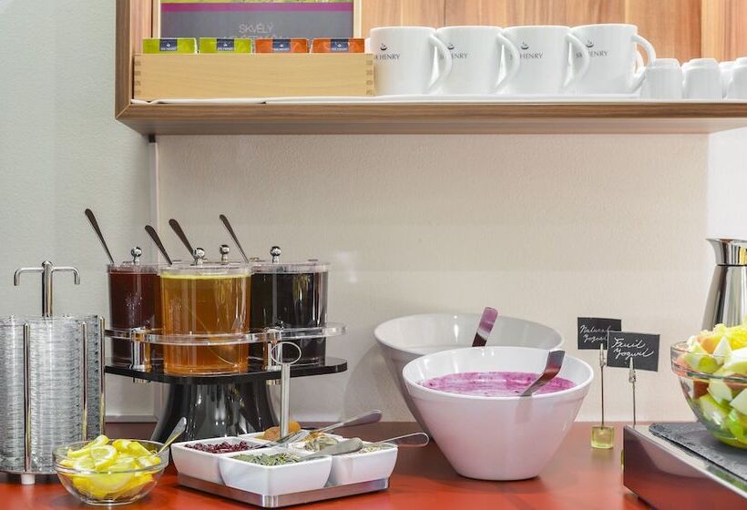 Fotos del hotel Garden Court:  37