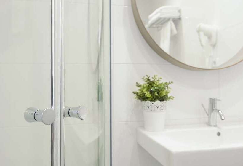 Fotos del hotel Garden Court:  9