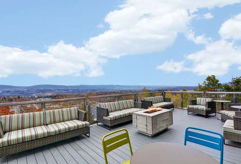 هتل Home2 Suites By Hilton Dickson City Scranton