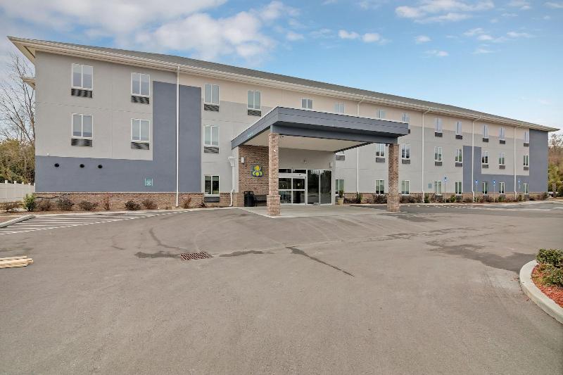 هتل Iris Garden Inn