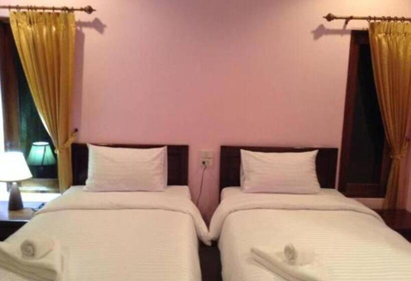 هتل Lanta Cottage   Sha Plus