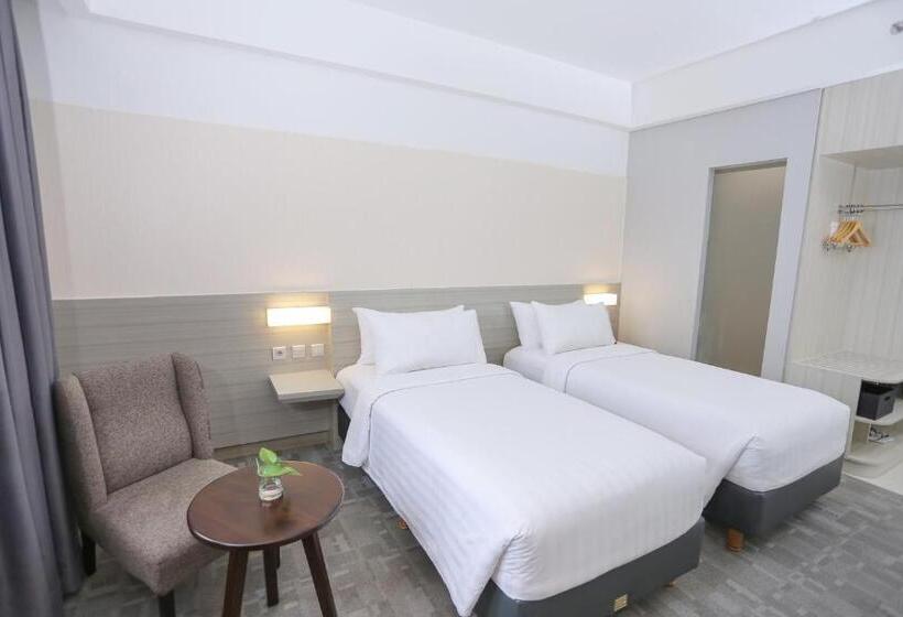 هتل Mercure Jayapura
