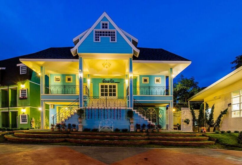 هتل Na Banmae Resort