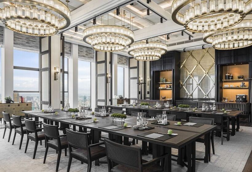 هتل Rosewood Phnom Penh