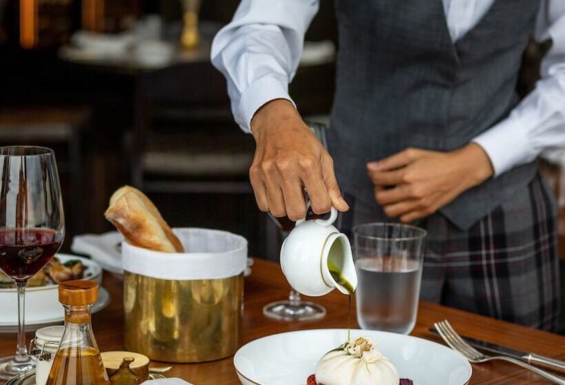 هتل Rosewood Phnom Penh