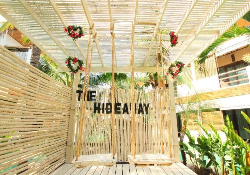 هتل The Hideaway Resort