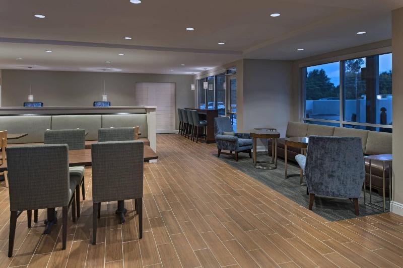 בית מלון כפרי Towneplace Suites Lake Charles