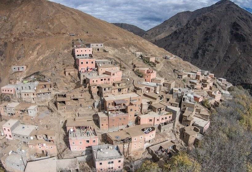 پانسیون Imlil Authentic Toubkal Lodge