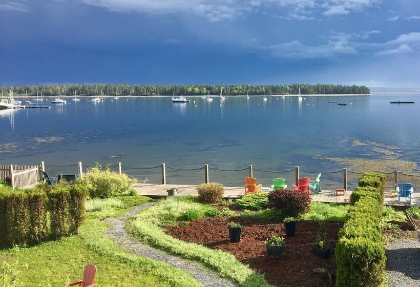 تختخواب و صبحانه Treadwell Inn