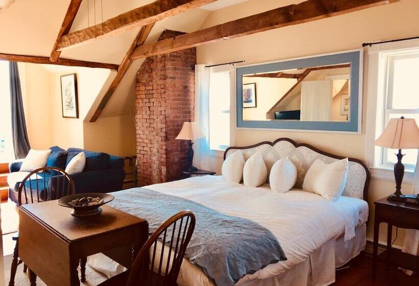 تختخواب و صبحانه Treadwell Inn