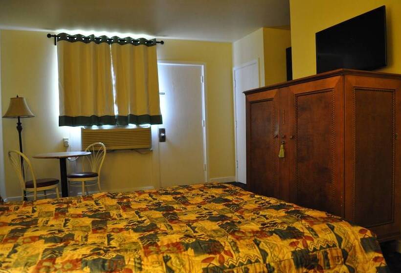 Camrest Motel