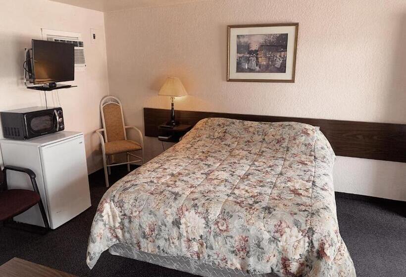 Evergreen Motel