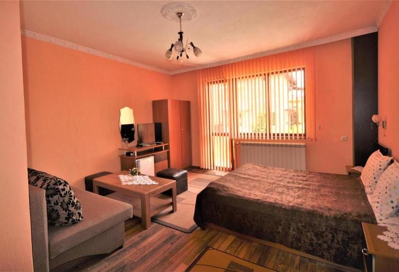 Family Hotel Dalia