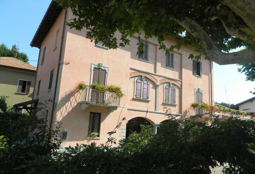 فندق Albergo Michieletto