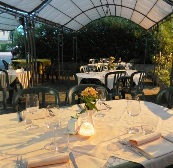 فندق Albergo Michieletto