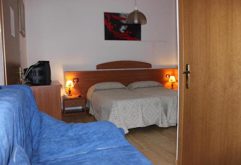 فندق Albergo Passo Brocon