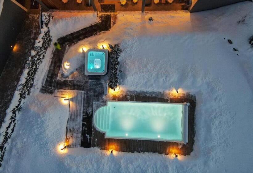 هتل B&b Feldmessner