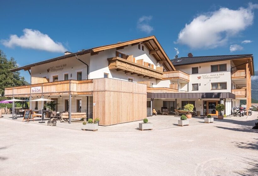 هتل B&b Feldmessner