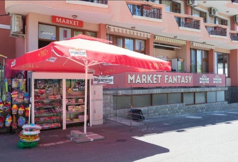 هتل Fantasy Beach