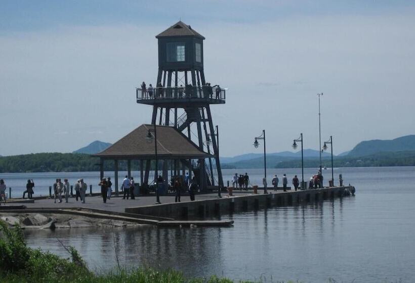 Motel De La Pente Douce