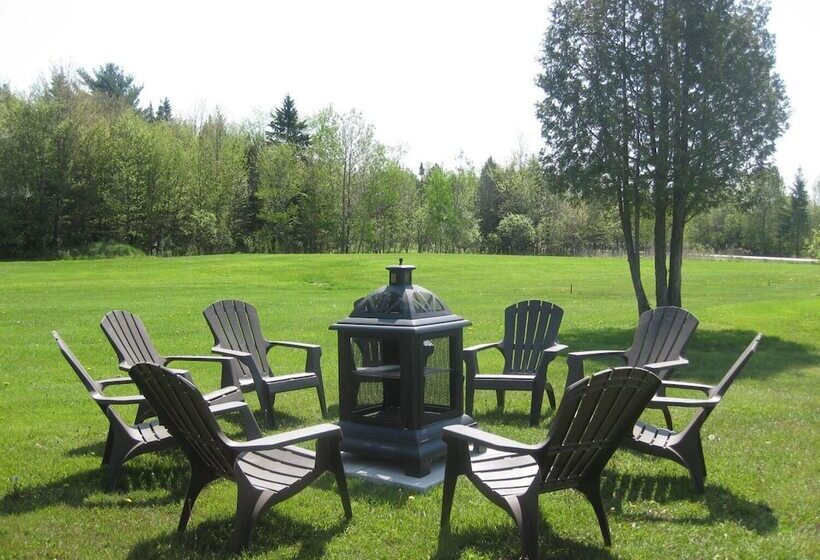 Motel De La Pente Douce